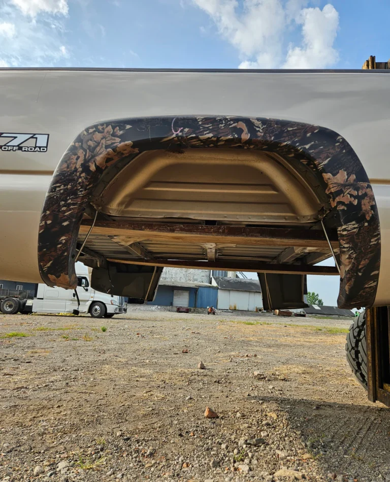 1999-2007 Chevrolet Silverado / GMC Sierra 1500 5' 8" Short Truck Bed