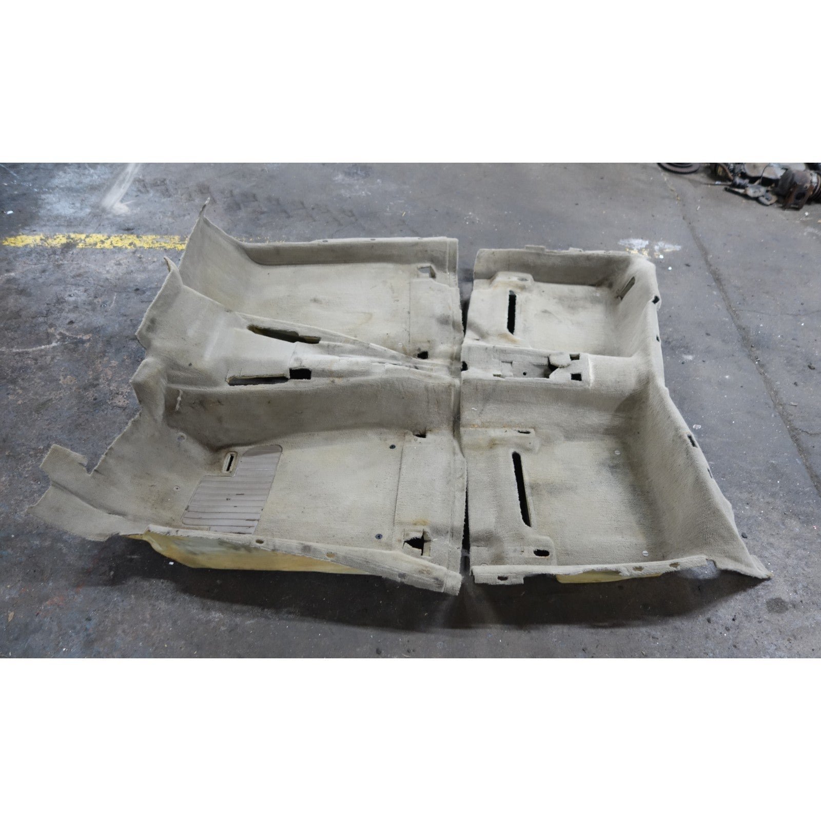57_fec41f36-e84f-4cf8-b18a-543db21942dc.jpg 91-95 BMW E34 5-Series Sedan Factory Interior Carpet Floor Covering Beige OEM - Image 1