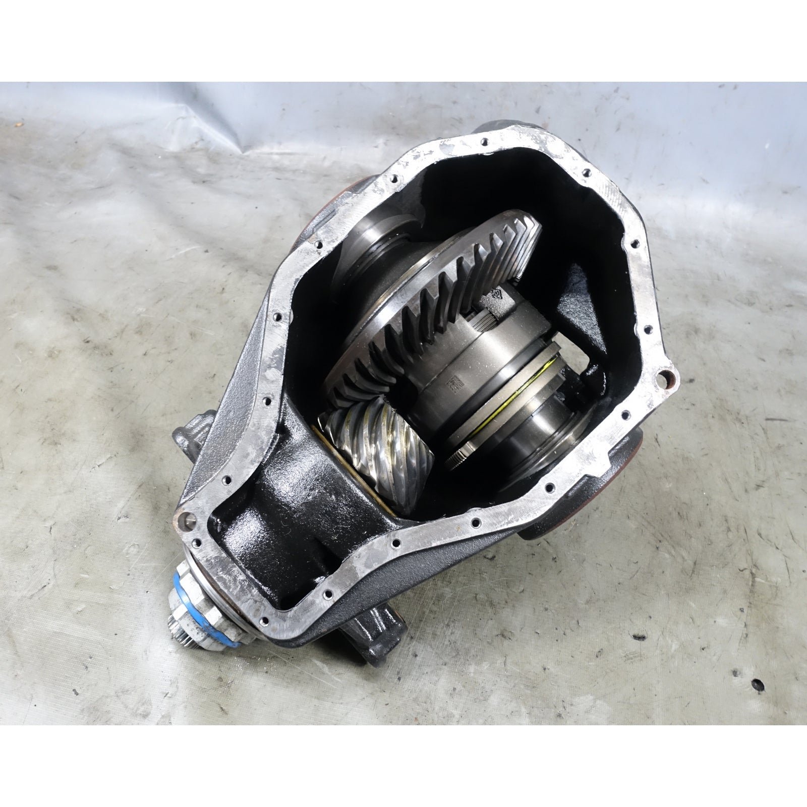 inv_056875.jpg BMW G80 M3 G82 M4 G87 M2 Rear Final Drive Differential for Manual 3.46 2021-2026 - Image 1